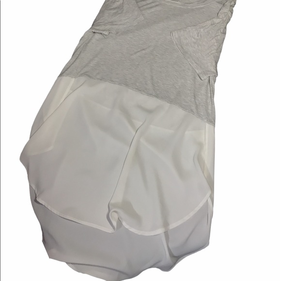 Cute Tee with Side Slits - Picture 6 of 7